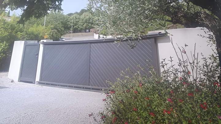 Portail coulissant motorisé Béziers